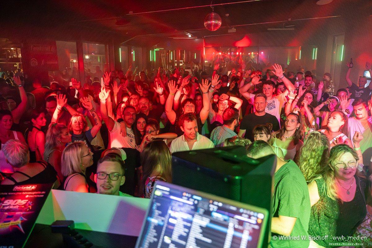 90er Party Motorworld Metzingen