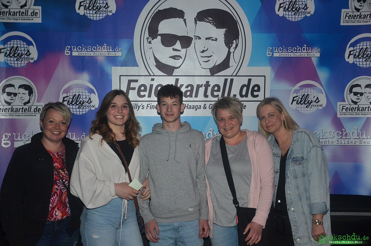 UFO REVIVAL Party Mai 2023